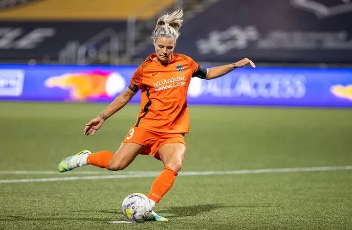 Women Soccer (USWNT) Women Soccer (USWNT)