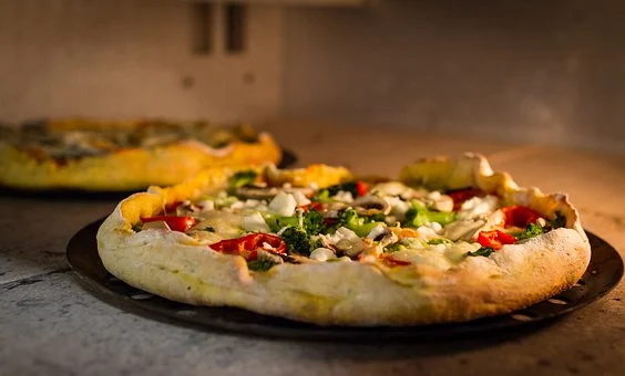 How Much Sauce In a 12/14 Pizza How Much Sauce In a 12/14 Pizza