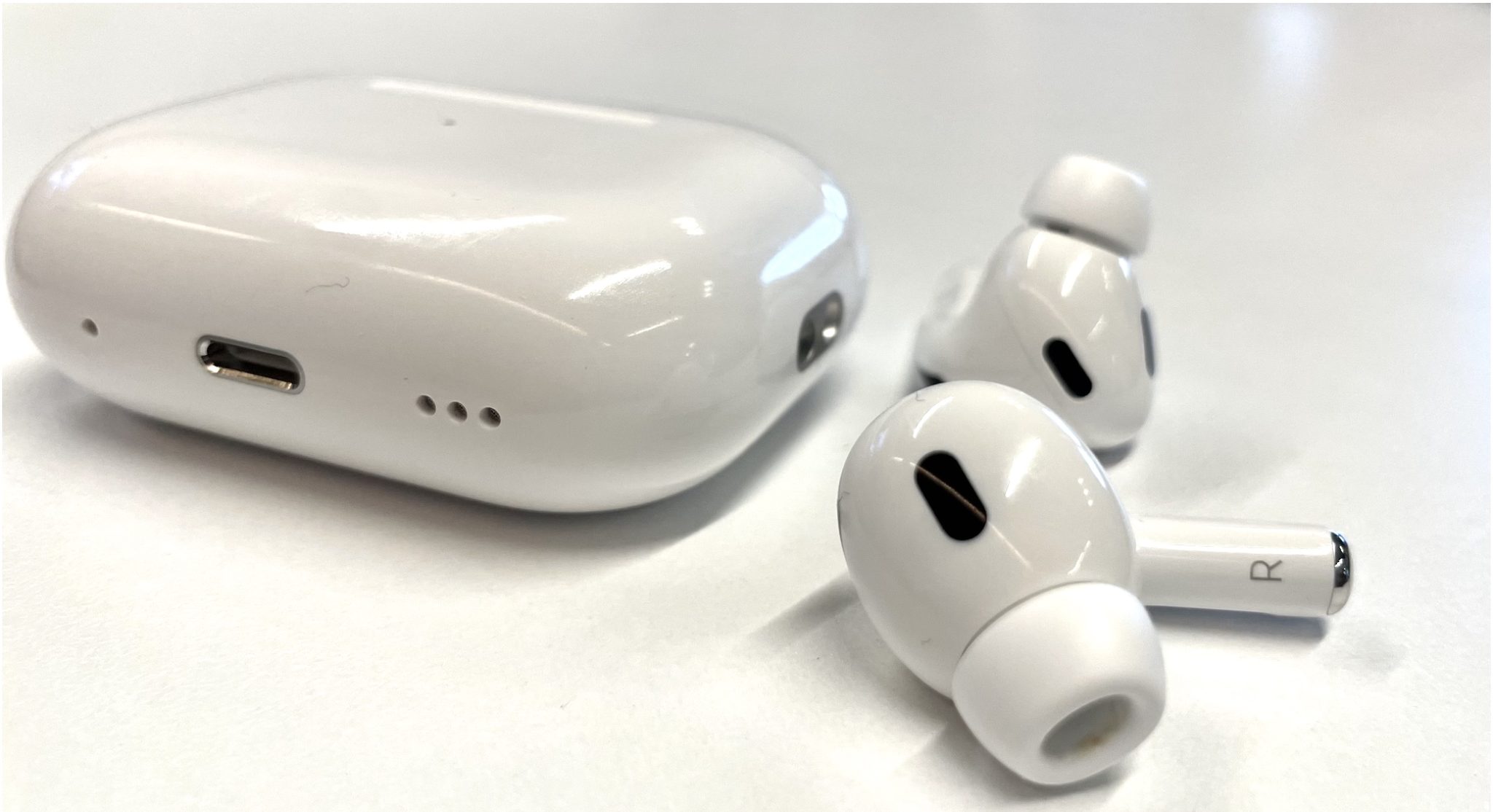 AirPods Pro 2 Specifications and Features