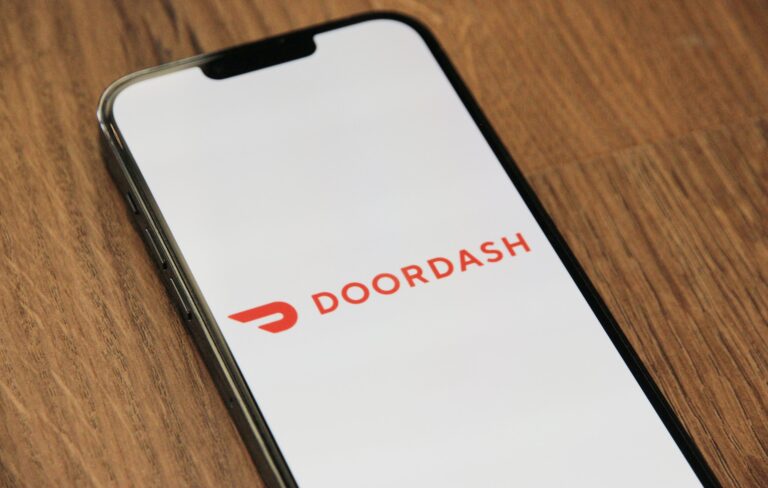 DoorDash app icon displaying on iPhone