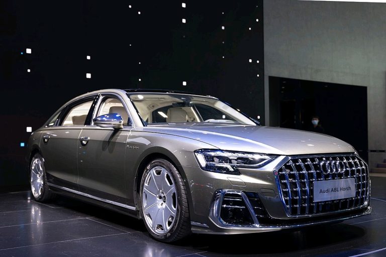 2024 Audi A8