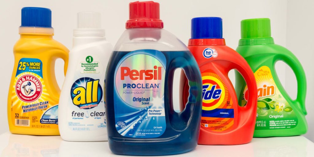 Can you use laundry detergent in a carpet cleaner