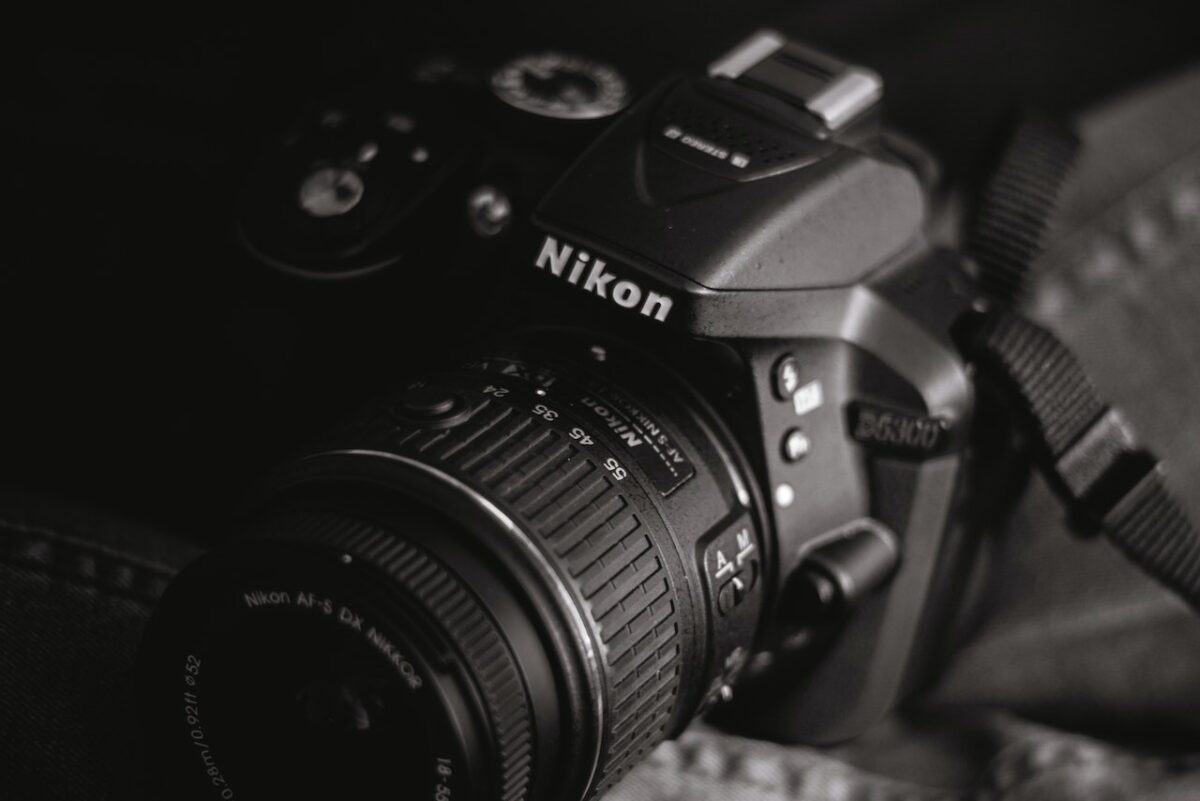 How to Change Shutter Speed on Nikon