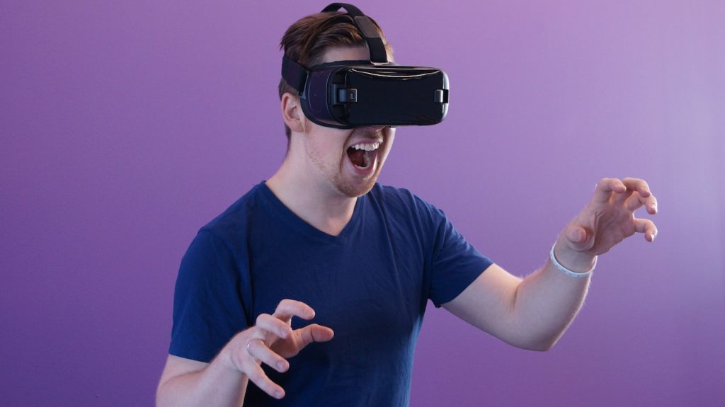 VR, Virtual reality